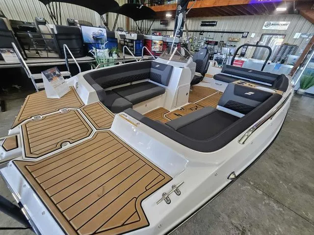 Slide: The Image of Starcraft SVX 211 OB 2026 - 6