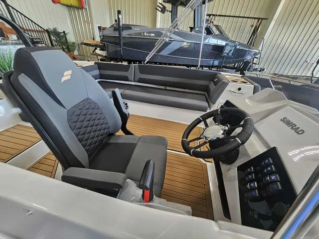 Slide: The Image of Starcraft SVX 211 OB 2026 - 7