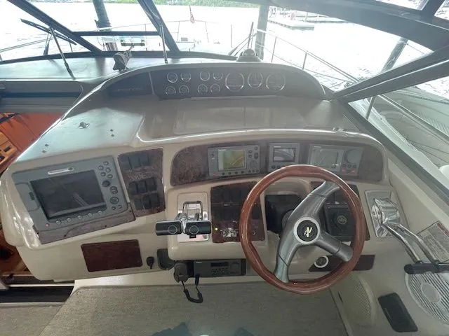 Slide: The Image of Sea Ray Sundancer 370 1998 - 13