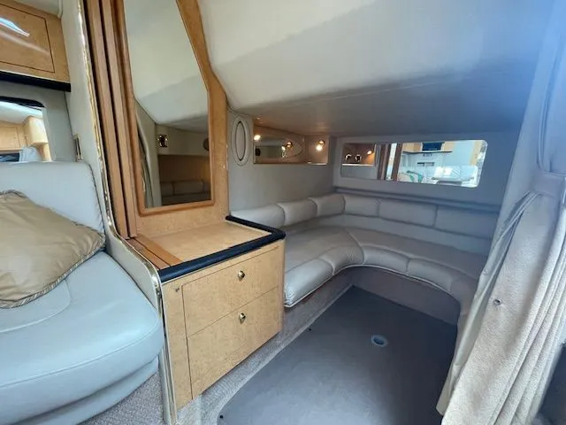 Slide: The Image of Sea Ray Sundancer 370 1998 - 34