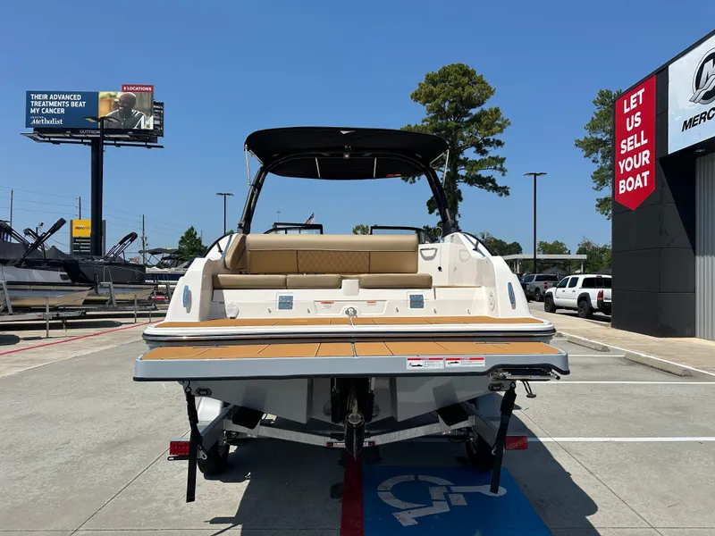 Slide: The Image of Bayliner D22I 2025 - 11