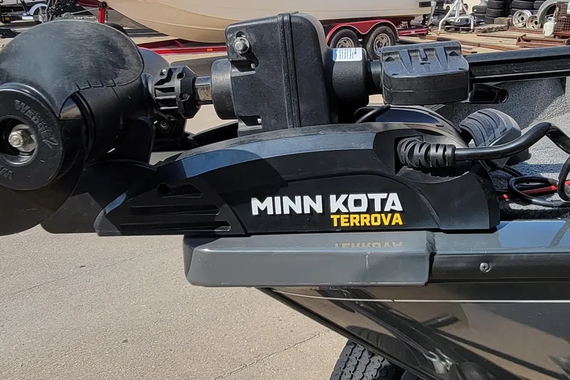 Slide: The Image of Minn Kota Terrova motor on 2016 Tracker Marine Pro Guide V-16 SC boat. - 8