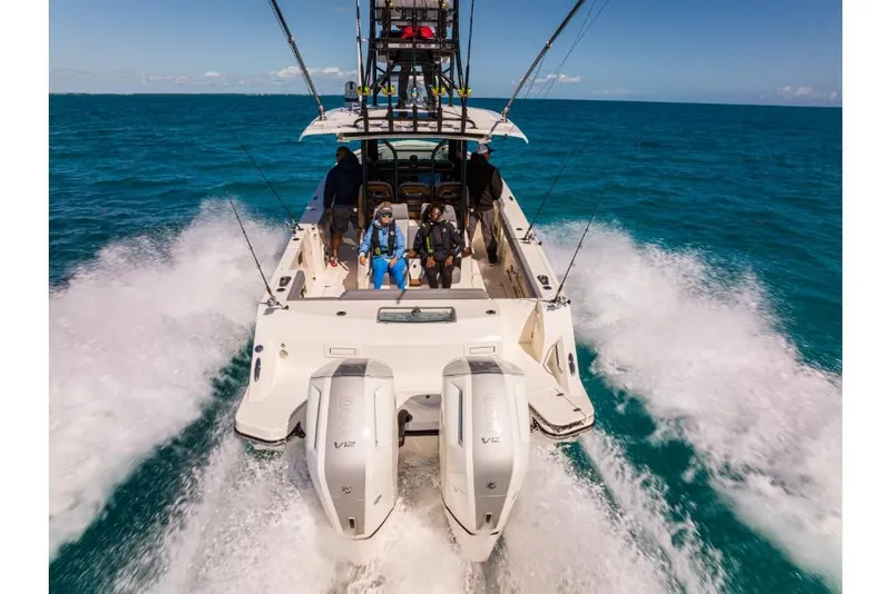 Slide: The Image of 2023-Boston-Whaler-360-Outrage-MarineMax - 53
