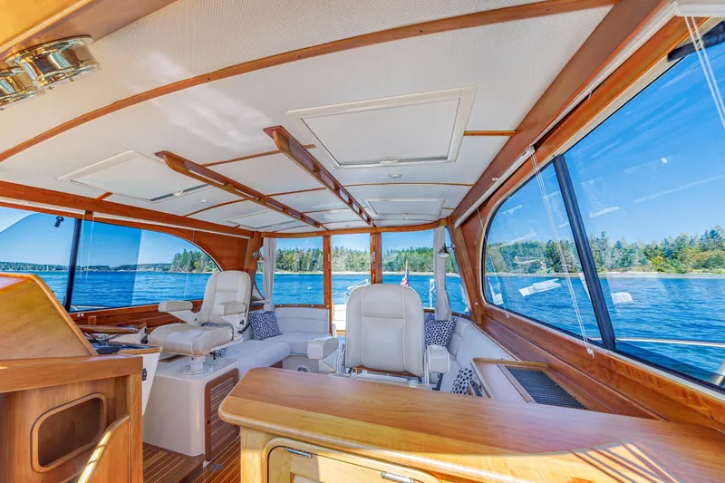 Slide: The Image of Luxurious interior of 2009 Hinckley Talaria 44 MY yacht with scenic ocean view. - 30