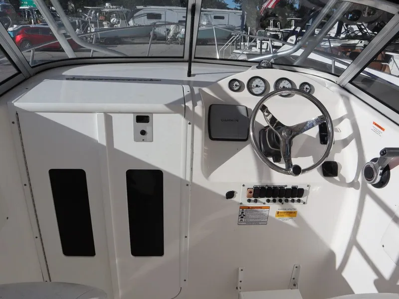 Slide: The Image of Sea Fox 216 Walkaround 2014 - 11