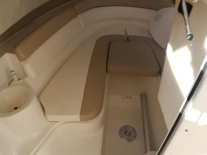 Slide: The Image of Sea Fox 216 Walkaround 2014 - 14