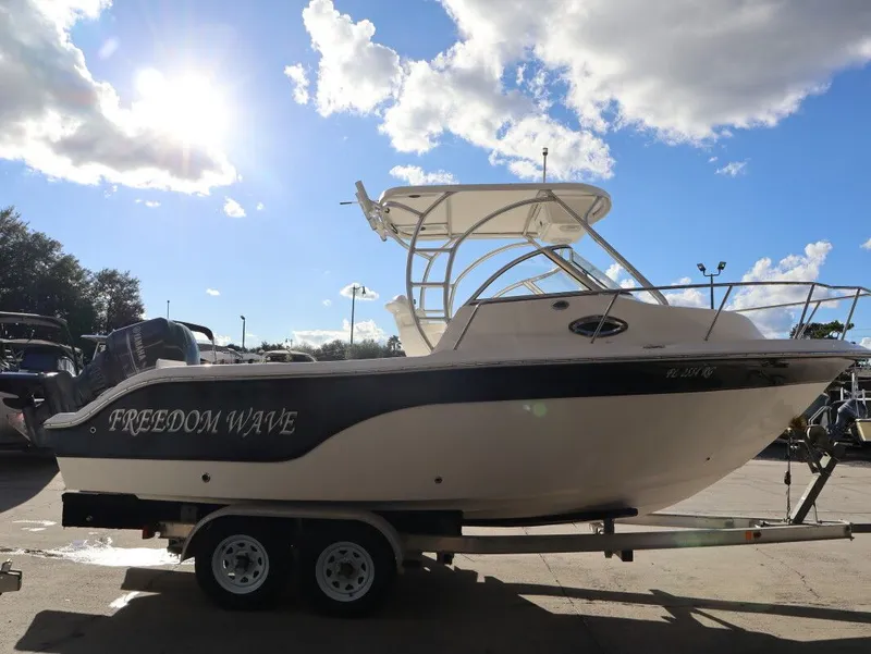 Slide: The Image of Sea Fox 216 Walkaround 2014 - 3