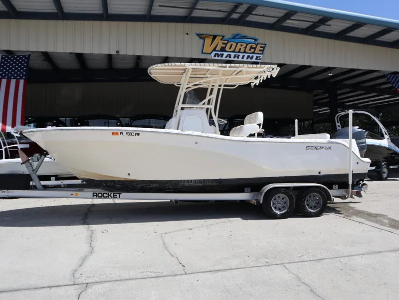 Slide: The Image of Sea Fox 249 Avenger 2014 - 1