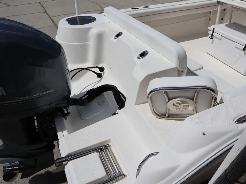 Slide: The Image of Sea Fox 249 Avenger 2014 - 6