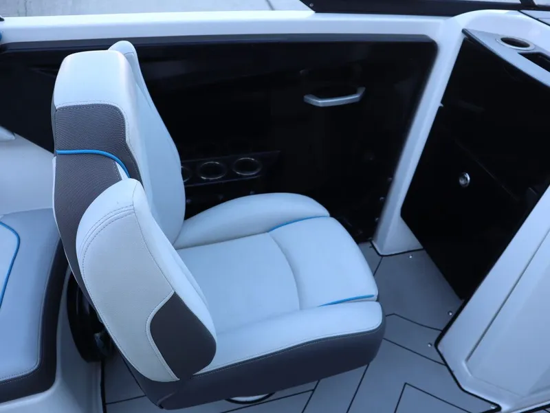 Slide: The Image of Yamaha 252XE 2021 - 13