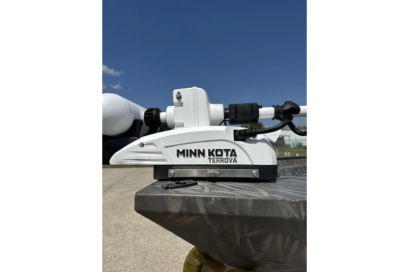Slide: The Image of Minn Kota Terrova motor on 2022 Alweld 2270 Large Flat Bottom boat. - 12