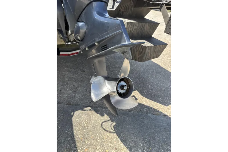 Slide: The Image of Propeller of 2022 Alweld 2270 Large Flat Bottom boat on concrete surface. - 5