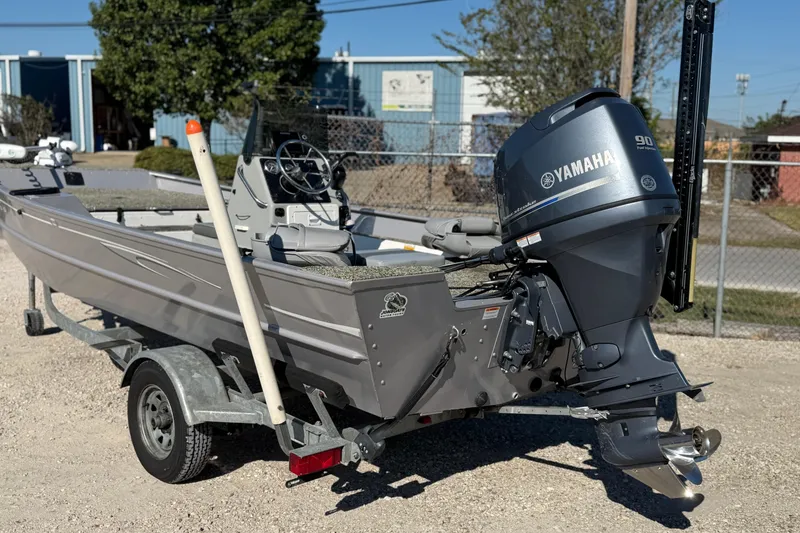Slide: The Image of 2013 G3 1860 CC Deluxe boat with Yamaha 90 engine on trailer. - 8