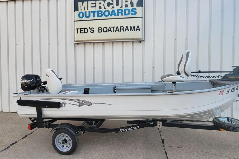 Slide: The Image of 2014 MirroCraft 1400 boat with Mercury outboard motor at Ted's Boatarama. - 13