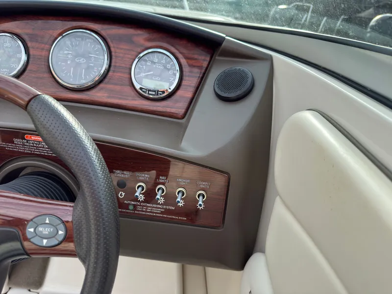 Slide: The Image of Sea Ray 230 Select 2008 - 19