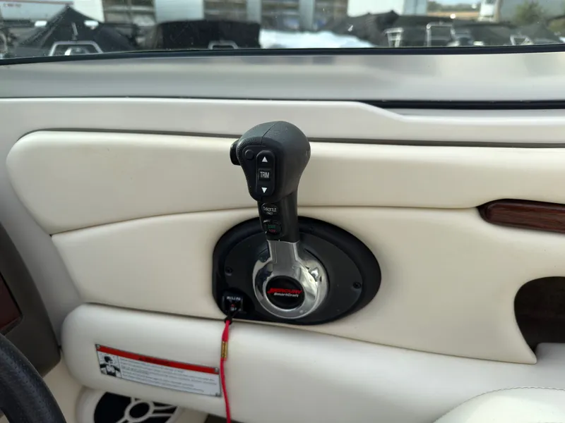 Slide: The Image of Sea Ray 230 Select 2008 - 20