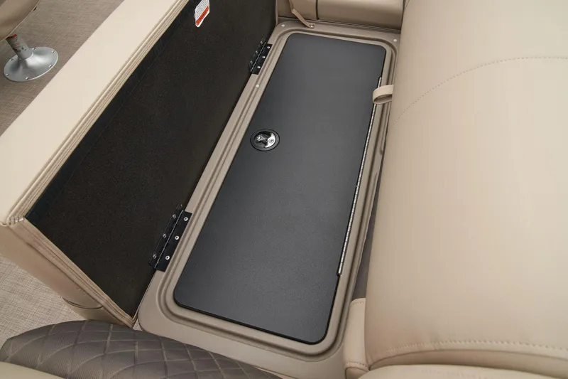 Slide: The Image of Manufacturer Provided Image: Sun Tracker Fishin' Barge 20 DLX - 20