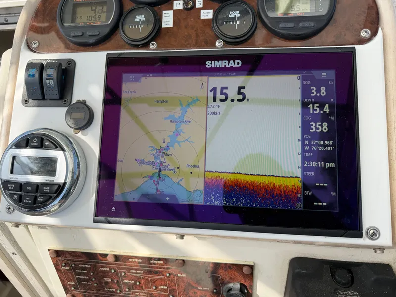 Slide: The Image of World Cat 266 SC 2000 - 30