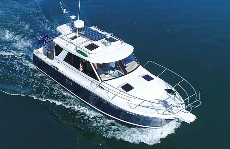 Slide: The Image of Cutwater C26 2015 - 51