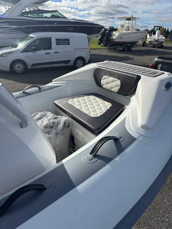 Slide: The Image of 2025 Highfield Sport 300 5 - 5