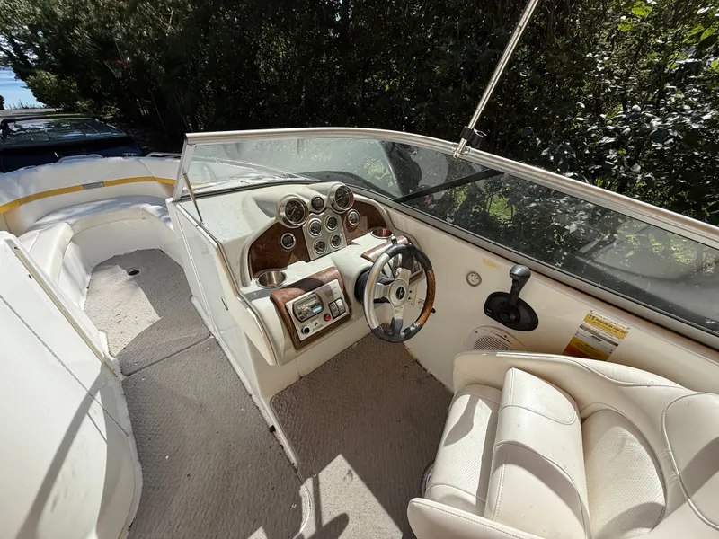 Slide: The Image of Formula 240 Bowrider 2007 - 13