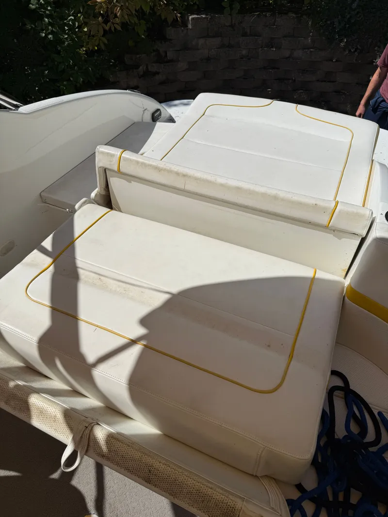 Slide: The Image of Formula 240 Bowrider 2007 - 15