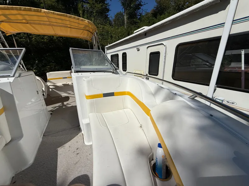 Slide: The Image of Formula 240 Bowrider 2007 - 9