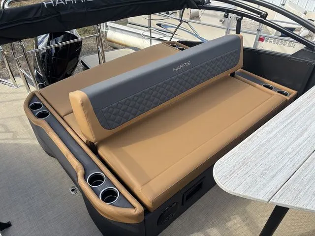 Slide: The Image of Harris Sunliner 230 SLE 2026 - 11