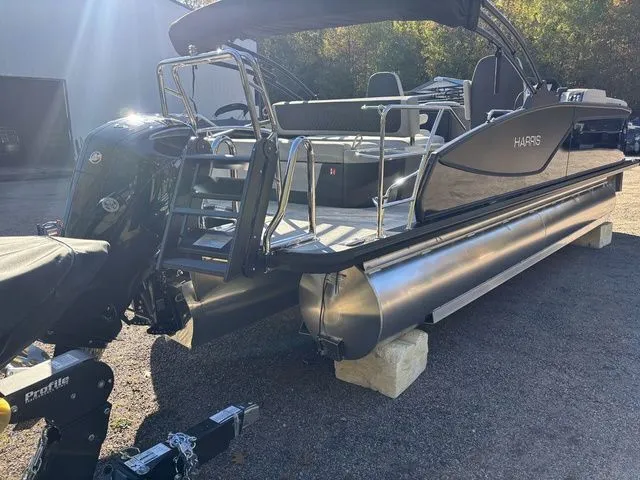 Slide: The Image of Harris SUNLINER 230 SLDH 2026 - 7