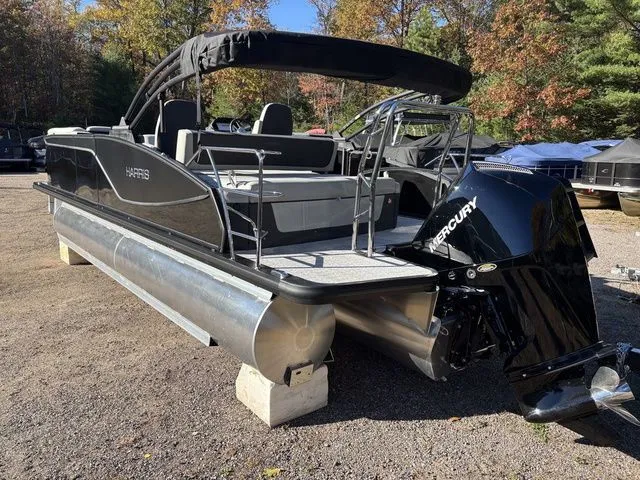 Slide: The Image of Harris SUNLINER 230 SLDH 2026 - 8