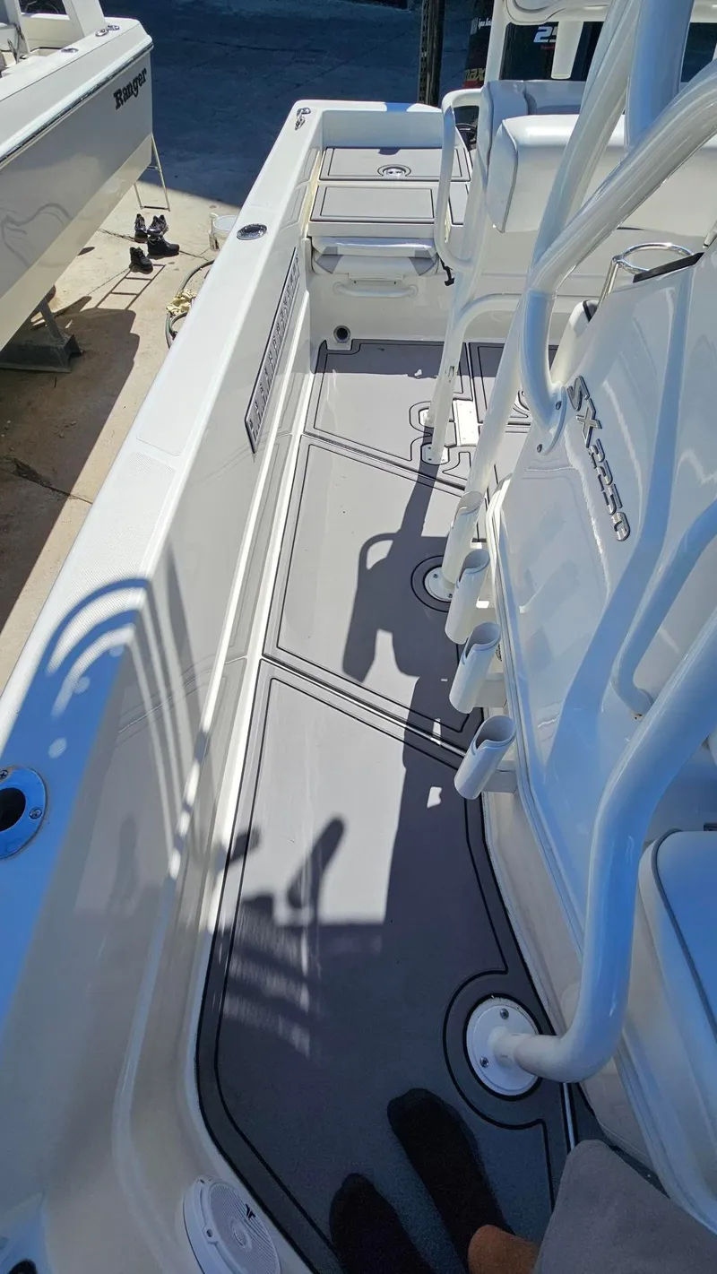 Slide: The Image of Skeeter SX 2250 2021 - 11