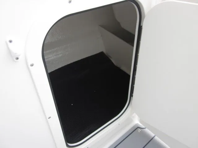 Slide: The Image of Chaparral 23 SSi 2025 - 20