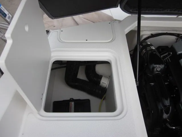 Slide: The Image of Chaparral 23 SSi 2025 - 27