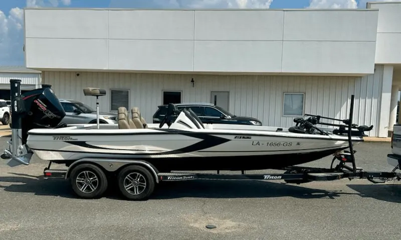 Slide: The Image of Triton 21 TrX 2023 - 0