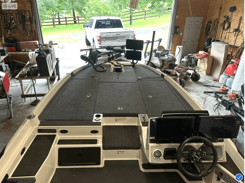 Slide: The Image of Triton 21 TrX 2023 - 15