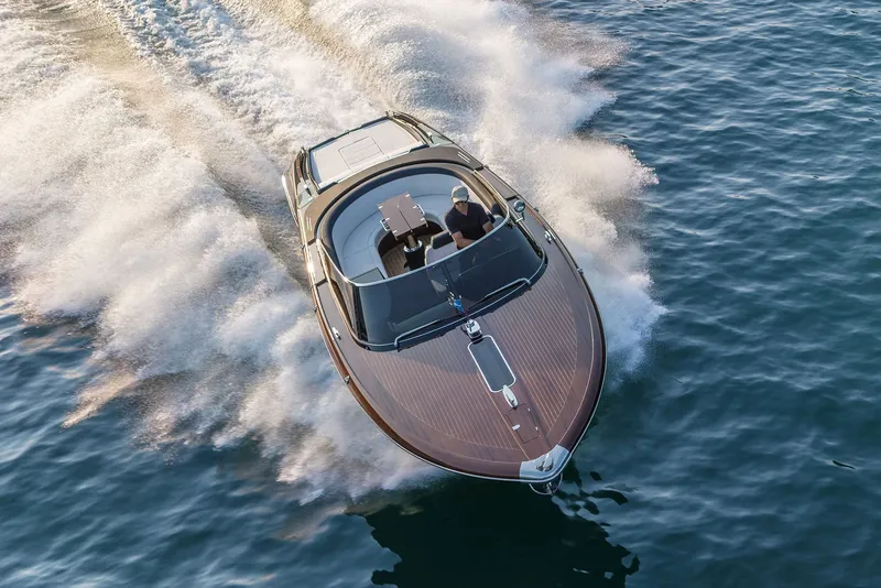 Slide: The Image of Riva 33' AQUARIVA SPECIAL 2027 - 6