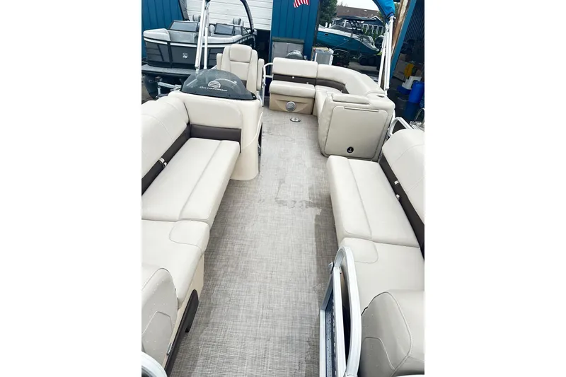 Slide: The Image of 2019 SUNTRACKER Party Barge Pontoon with spacious seating and modern design. - 8