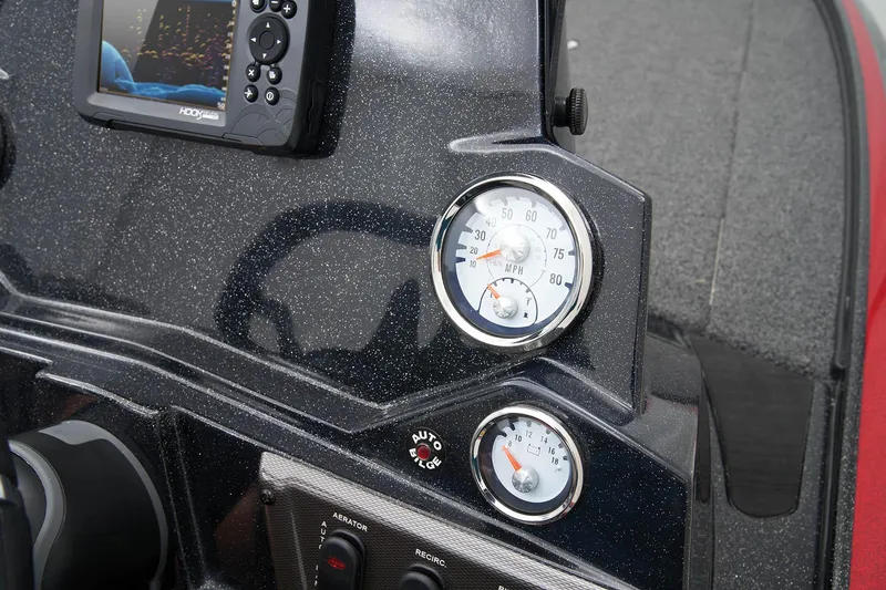 Slide: The Image of Manufacturer Provided Image: Nitro Z18 - 28