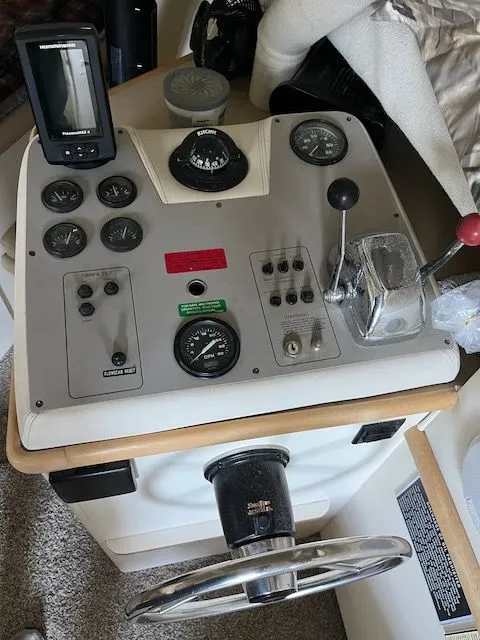 Slide: The Image of Carver 280 1997 - 14