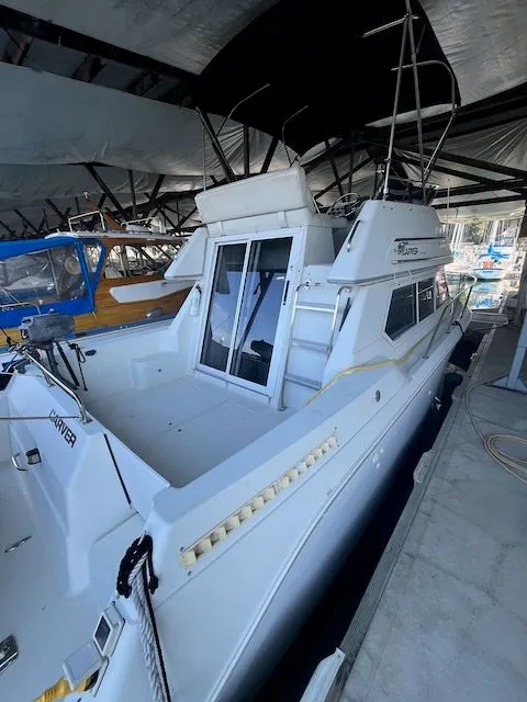 Slide: The Image of Carver Yachts 280 1997 - 24