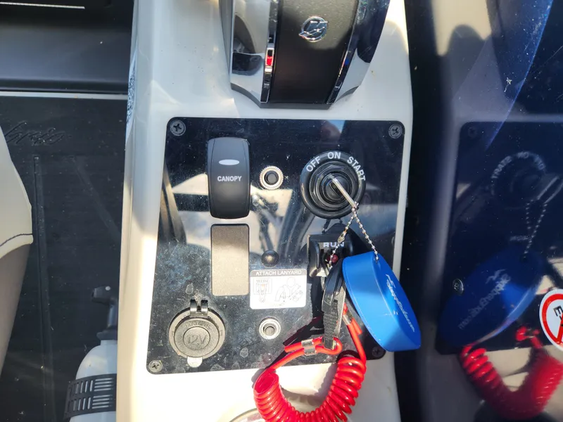 Slide: The Image of Barletta 22 CC TRITOON 2024 - 18