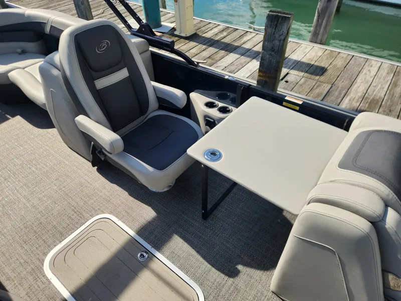 Slide: The Image of Barletta 22 CC TRITOON 2024 - 24