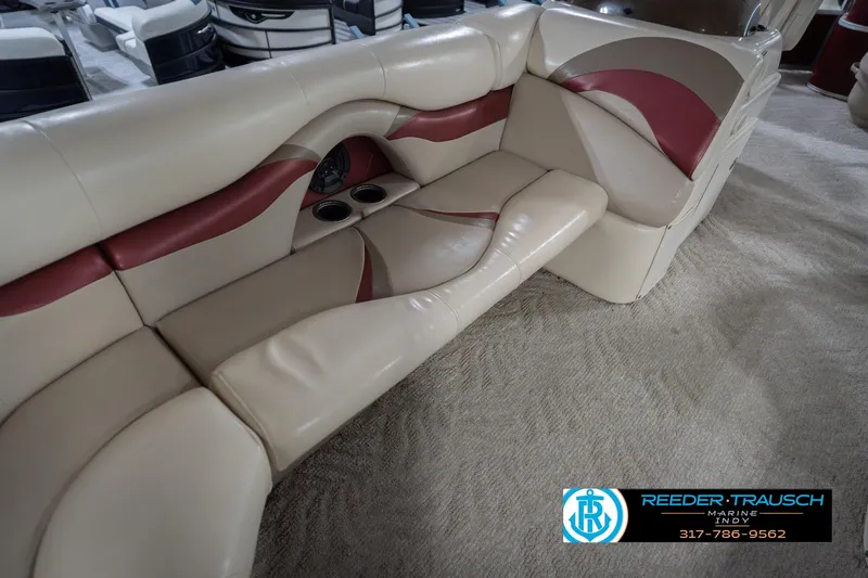 Slide: The Image of Luxurious seating on 2010 Sylvan 8522 Mirage Cruise pontoon boat with cup holders. - 42