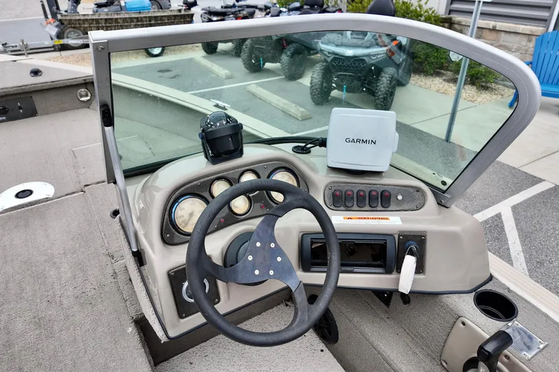 Slide: The Image of 2013 G3 Angler V172 F boat dashboard with Garmin navigation system. - 9