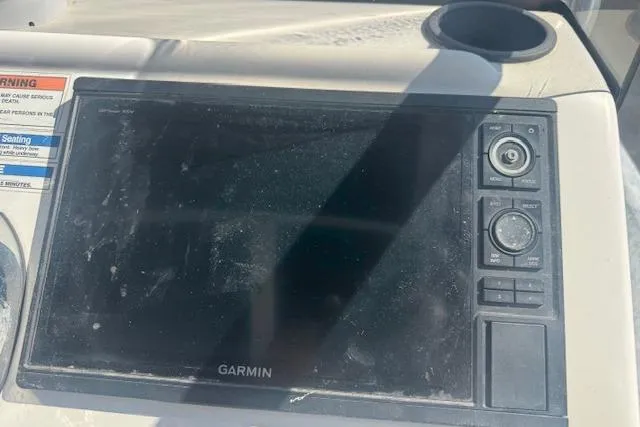 Slide: The Image of Garmin navigation system on 2016 Dargel Kat 250 HDX boat dashboard. - 10