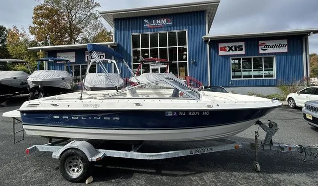 The Image of Bayliner 195 Discovery 2011 - 1