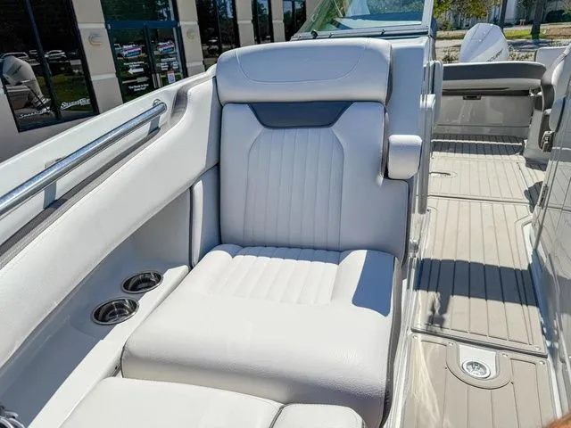 Slide: The Image of Crownline Boats 270 XSS 2026 - 20