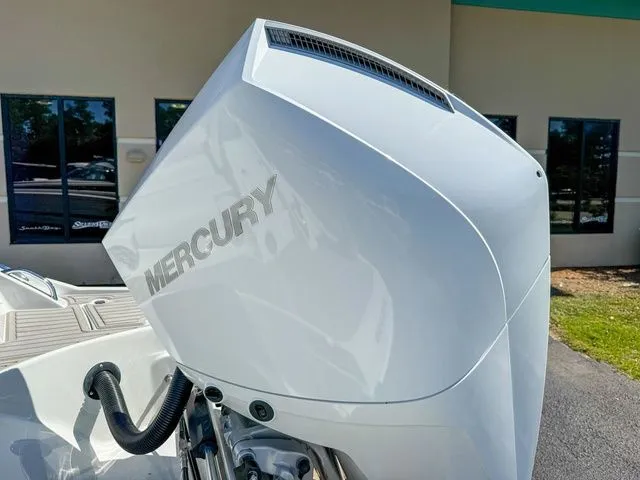 Slide: The Image of Crownline Boats 270 XSS 2026 - 9