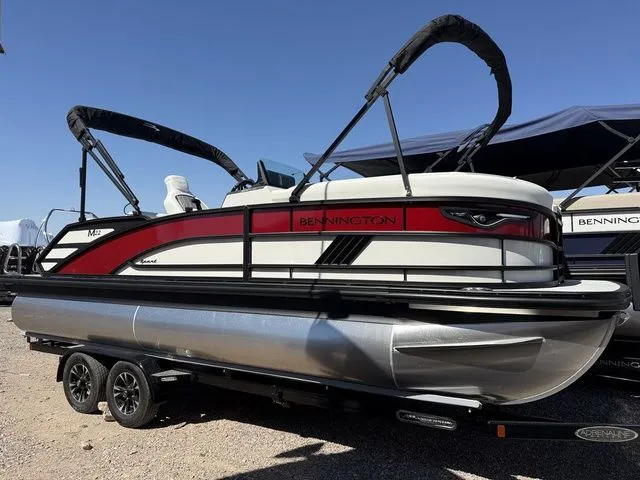 Slide: The Image of Bennington M Swingback 22 MSB 2026 - 3