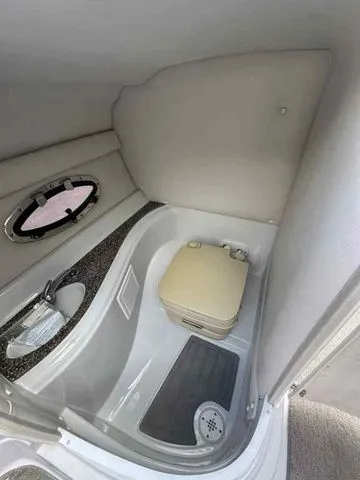 Slide: The Image of Crownline Boats Eclipse E2 2017 - 11